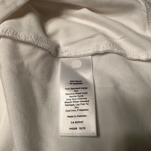 Land’s End. White square neck tee with liner. Very nice quality. Worn 1x - Picture 2 of 4